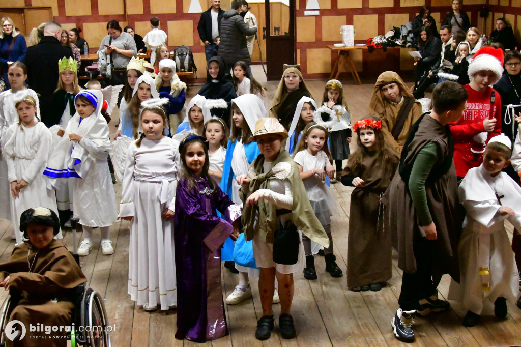 Bal Wszystkich Świętych w Tereszpolu promował pozytywne wzorce