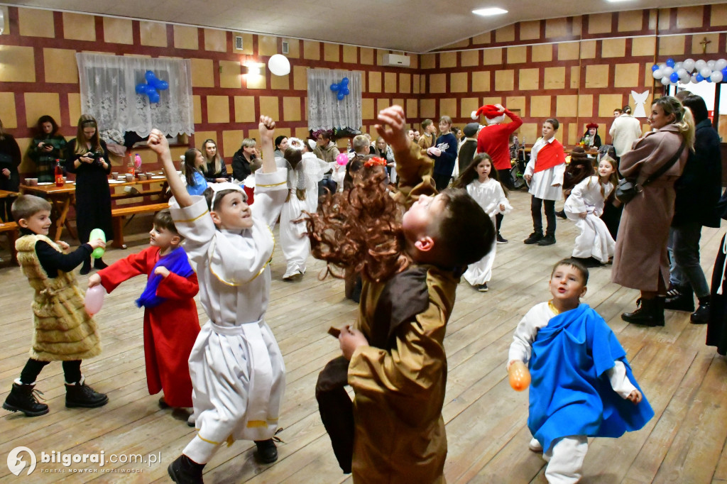 Bal Wszystkich Świętych w Tereszpolu promował pozytywne wzorce