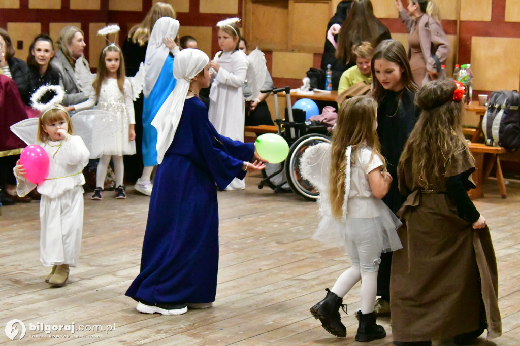 Bal Wszystkich Świętych w Tereszpolu promował pozytywne wzorce