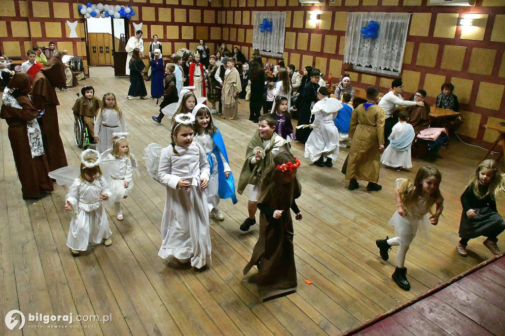 Bal Wszystkich Świętych w Tereszpolu promował pozytywne wzorce