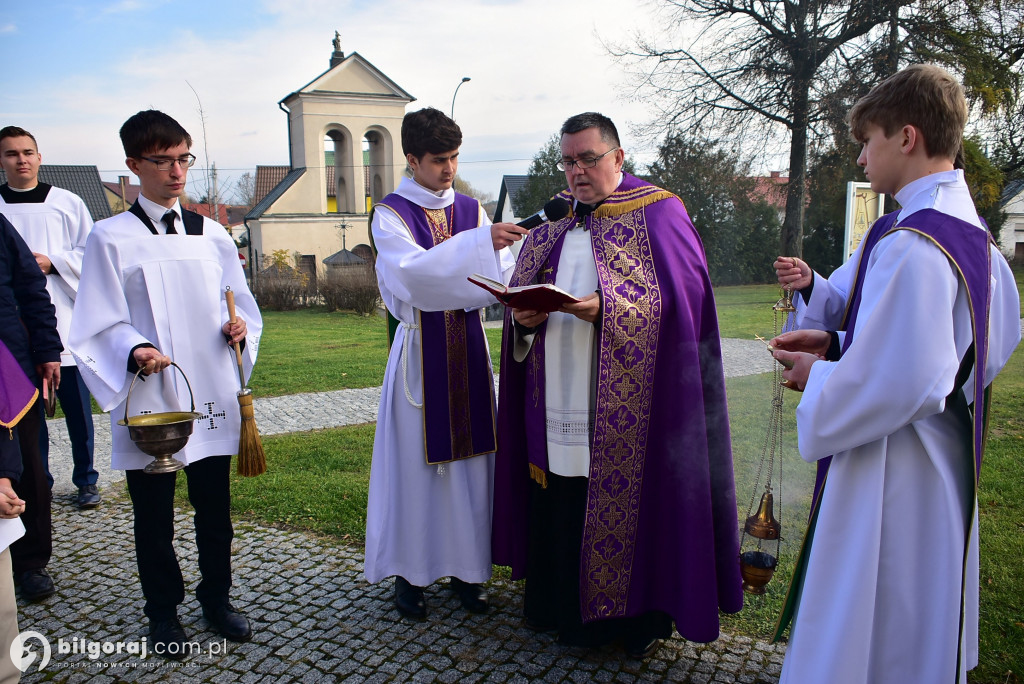 Dzień Zaduszny w biłgorajskim sanktuarium