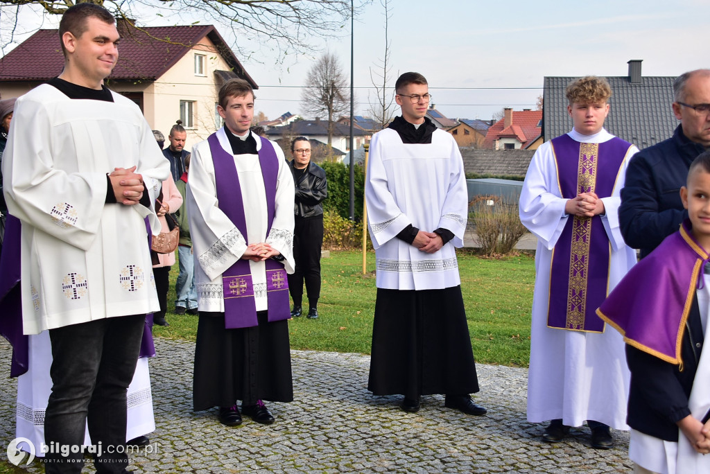 Dzień Zaduszny w biłgorajskim sanktuarium