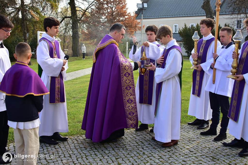 Dzień Zaduszny w biłgorajskim sanktuarium