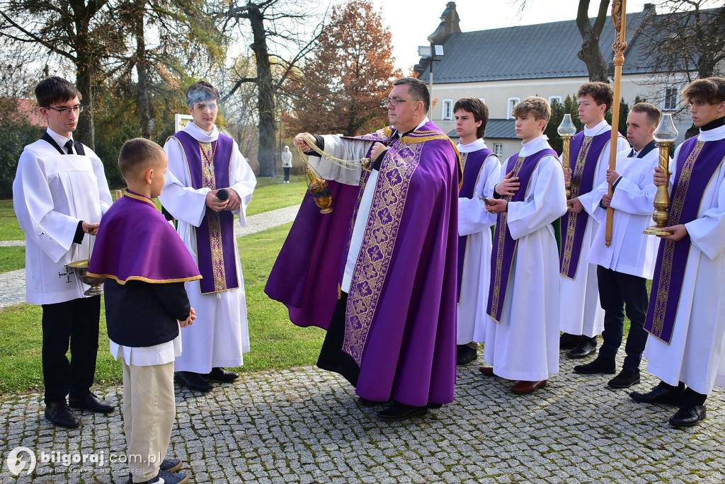 Dzień Zaduszny w biłgorajskim sanktuarium