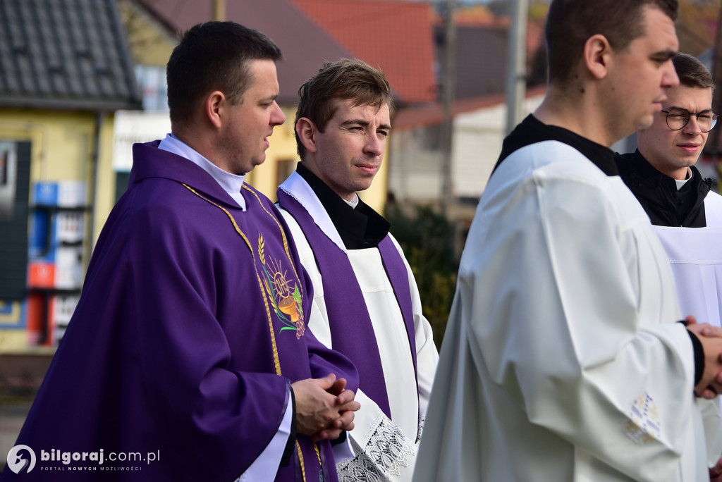 Dzień Zaduszny w biłgorajskim sanktuarium