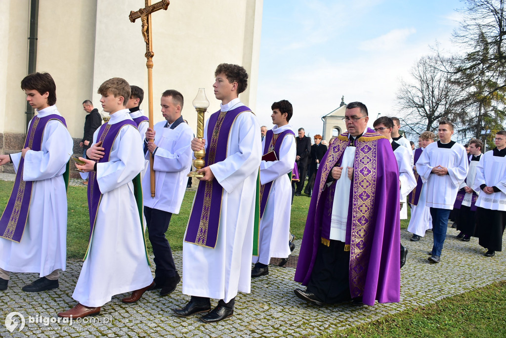 Dzień Zaduszny w biłgorajskim sanktuarium
