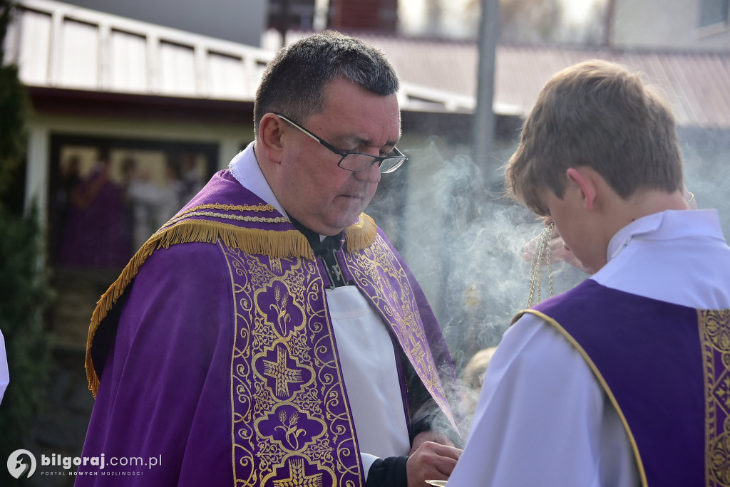 Dzień Zaduszny w biłgorajskim sanktuarium