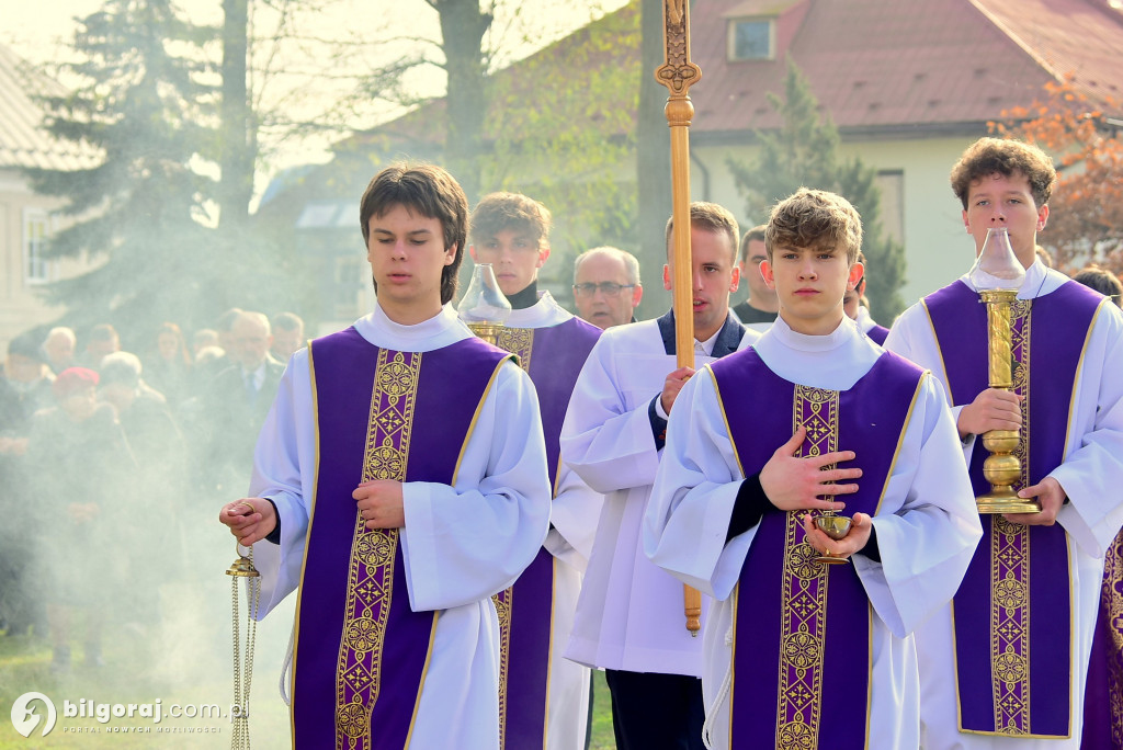 Dzień Zaduszny w biłgorajskim sanktuarium
