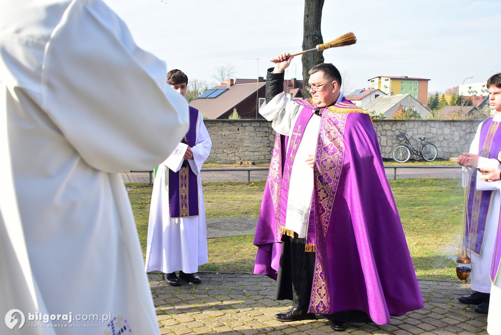 Dzień Zaduszny w biłgorajskim sanktuarium
