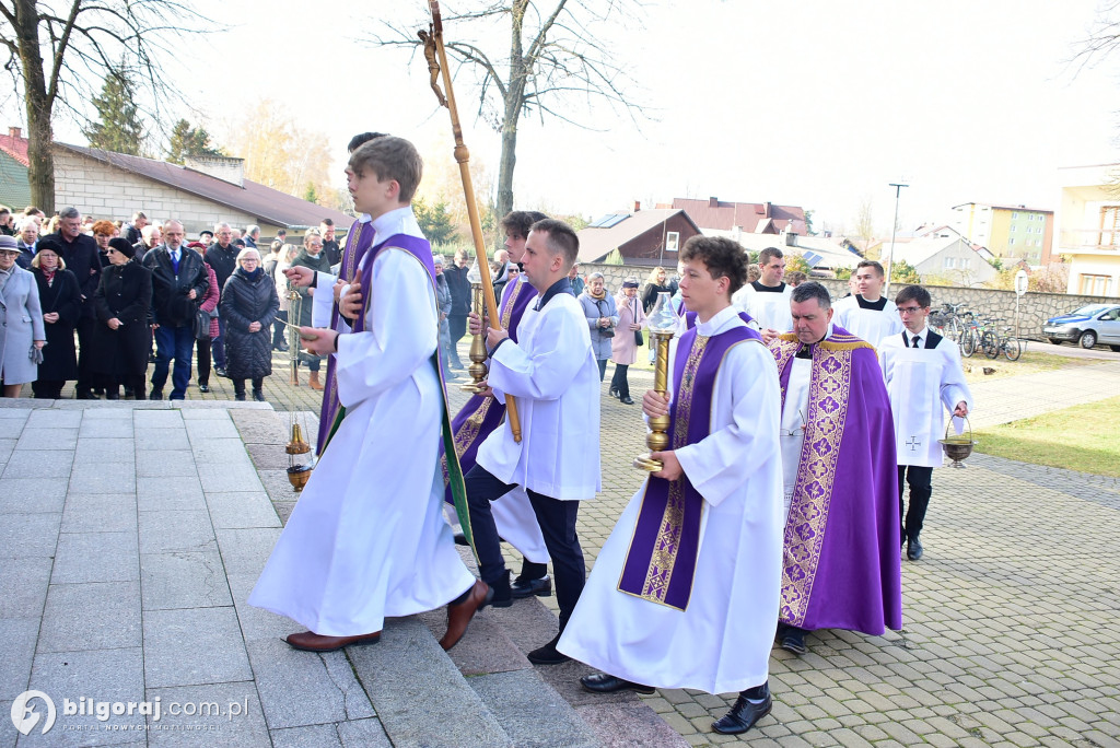 Dzień Zaduszny w biłgorajskim sanktuarium
