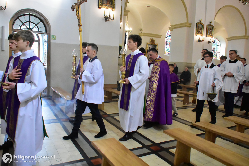 Dzień Zaduszny w biłgorajskim sanktuarium