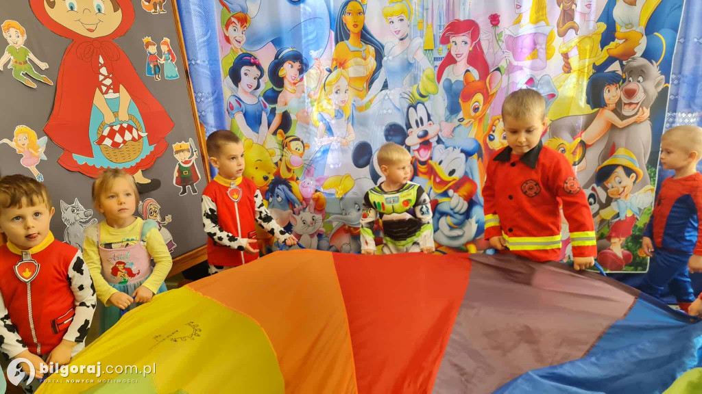 Dzień Postaci z Bajek w przedszkolu w Dereźni Solskiej