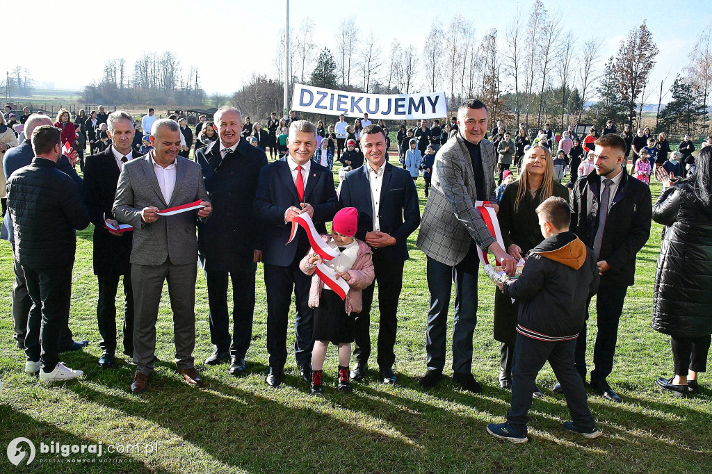 Biszcza. Oddano do użytku kompleks boisk