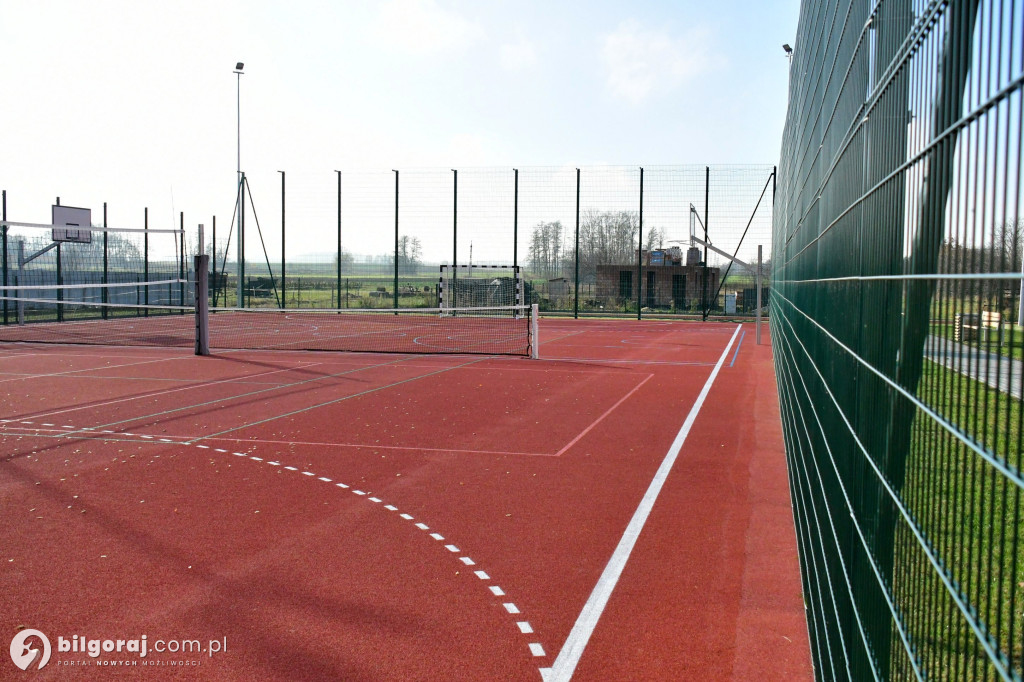 Biszcza. Oddano do użytku kompleks boisk