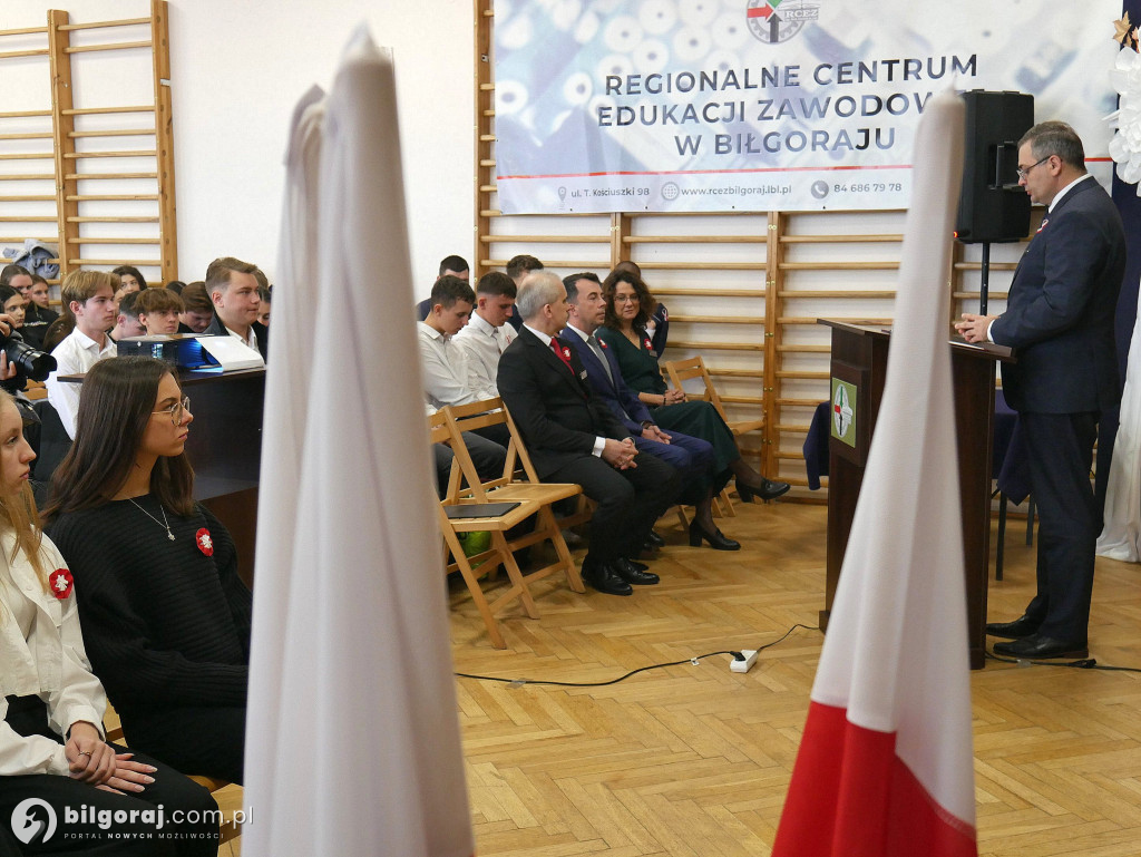 Uczczenie Niepodległej i nagroda za osiągniecia w nauce i sporcie