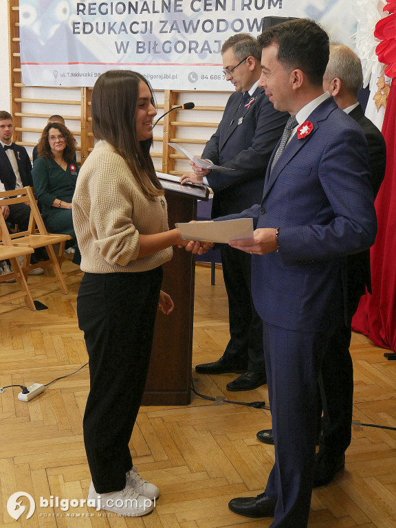 Uczczenie Niepodległej i nagroda za osiągniecia w nauce i sporcie