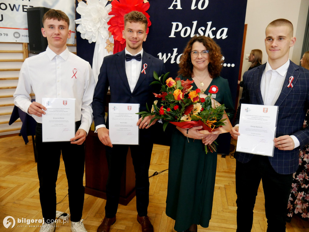 Uczczenie Niepodległej i nagroda za osiągniecia w nauce i sporcie