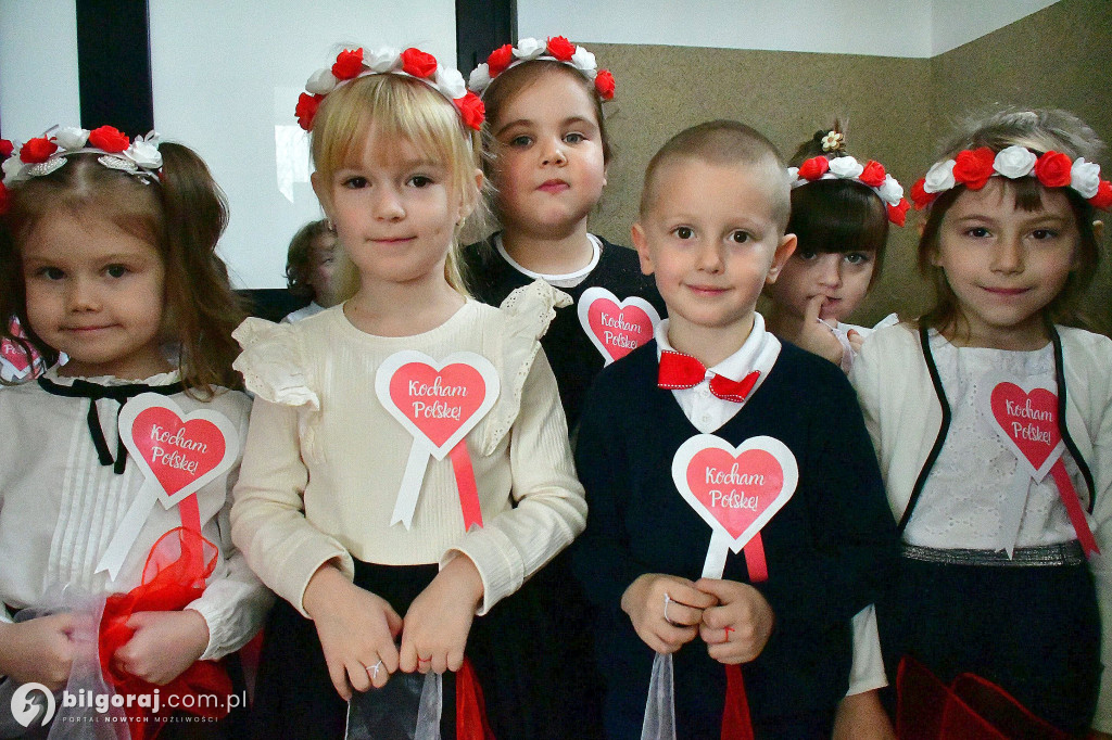 Biszcza. Szkoła do hymnu - śpiewali wszyscy