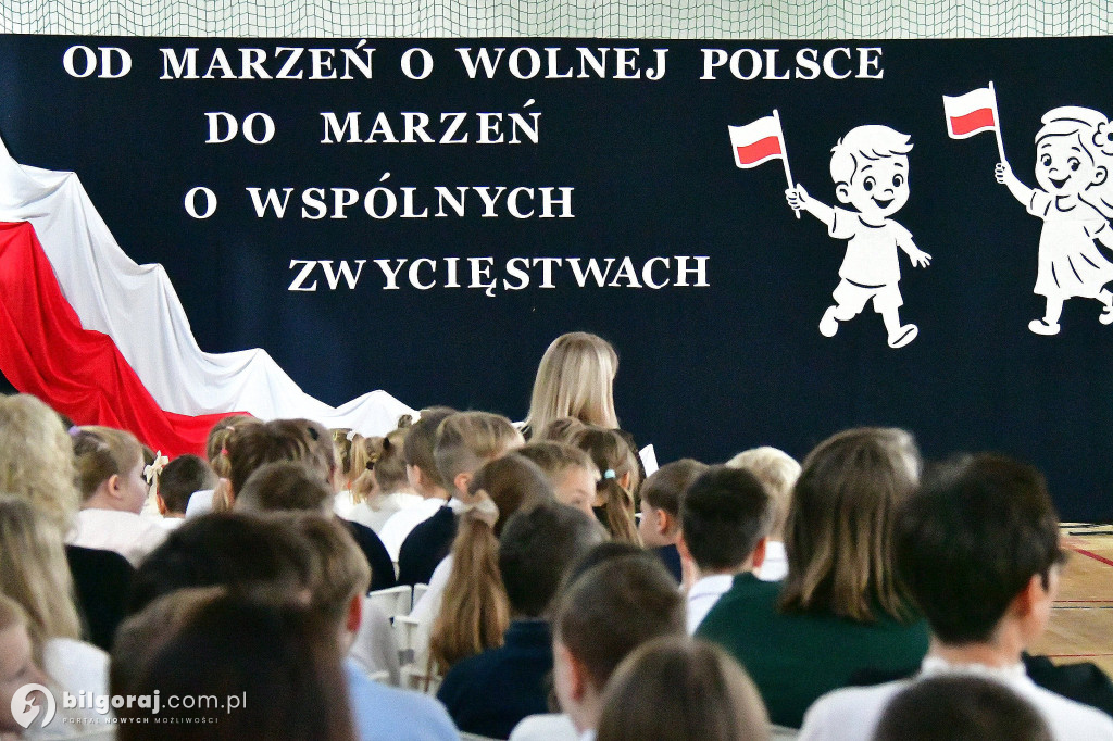 Biszcza. Szkoła do hymnu - śpiewali wszyscy