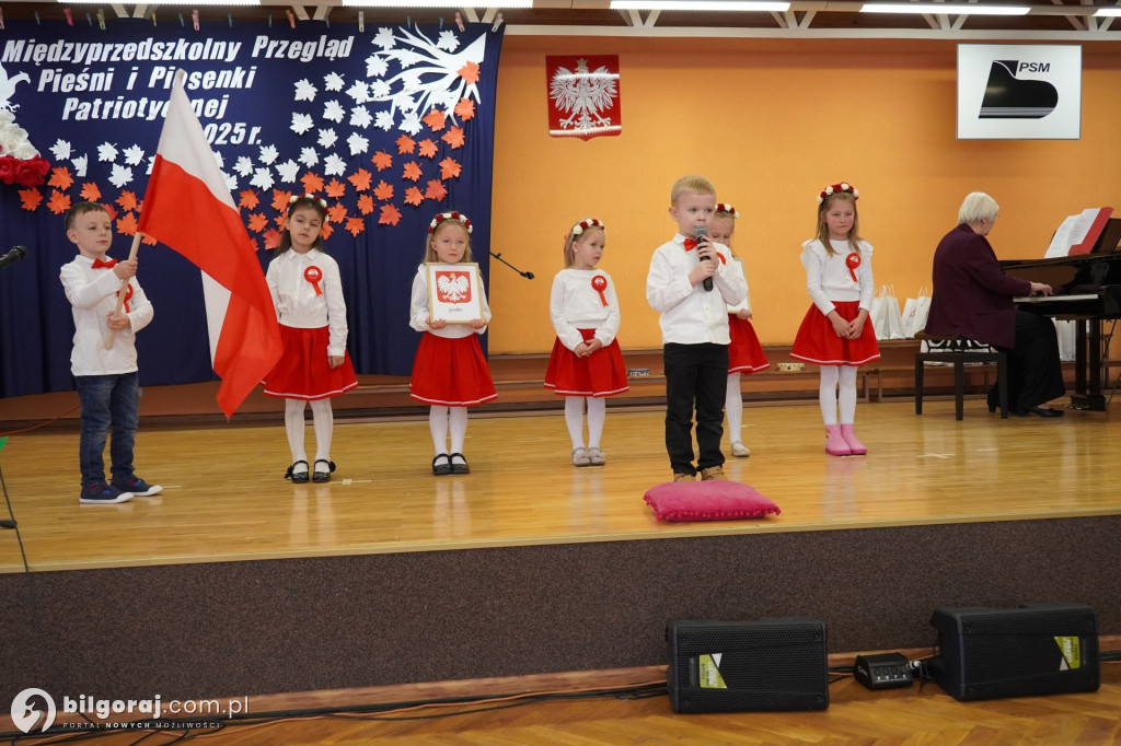 Od trzylatka do patrioty: Debiut I Międzyprzedszkolnego Przeglądu Pieśni Patriotycznych
