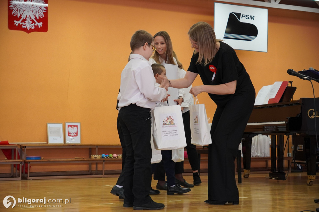 Od trzylatka do patrioty: Debiut I Międzyprzedszkolnego Przeglądu Pieśni Patriotycznych