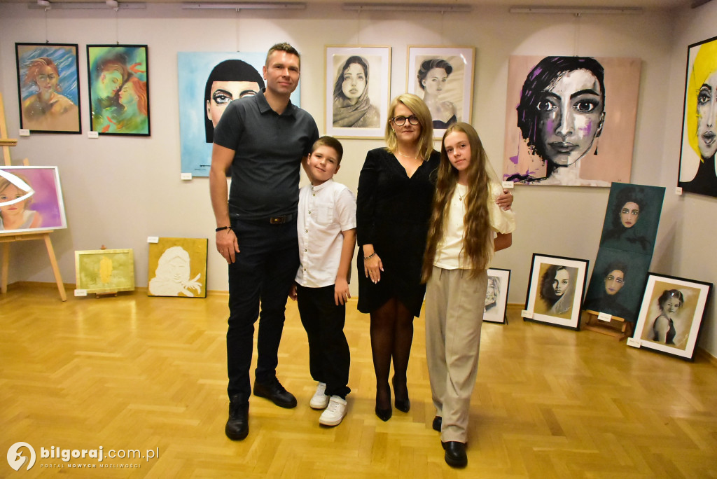 Dwie wizje człowieka: Wernisaż malarstwa Moniki Szabat i Alicji Naklickiej