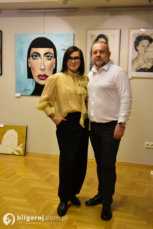 Dwie wizje człowieka: Wernisaż malarstwa Moniki Szabat i Alicji Naklickiej