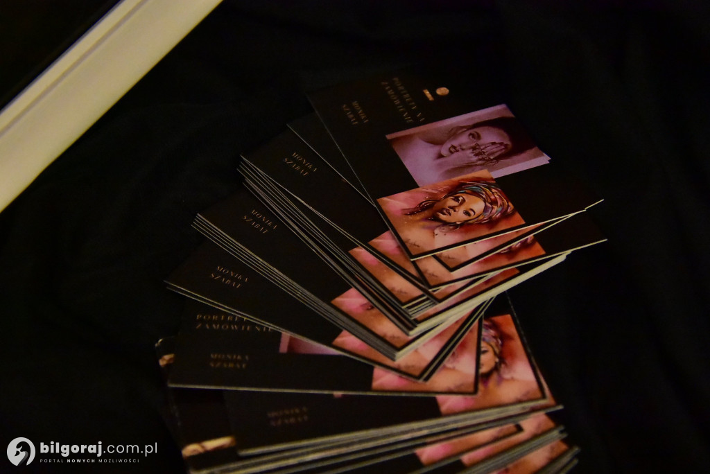 Dwie wizje człowieka: Wernisaż malarstwa Moniki Szabat i Alicji Naklickiej