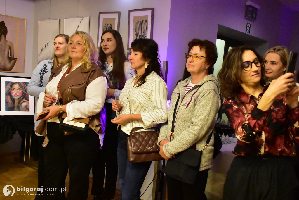 Dwie wizje człowieka: Wernisaż malarstwa Moniki Szabat i Alicji Naklickiej