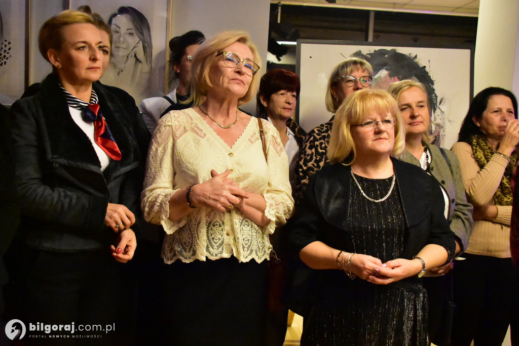 Dwie wizje człowieka: Wernisaż malarstwa Moniki Szabat i Alicji Naklickiej