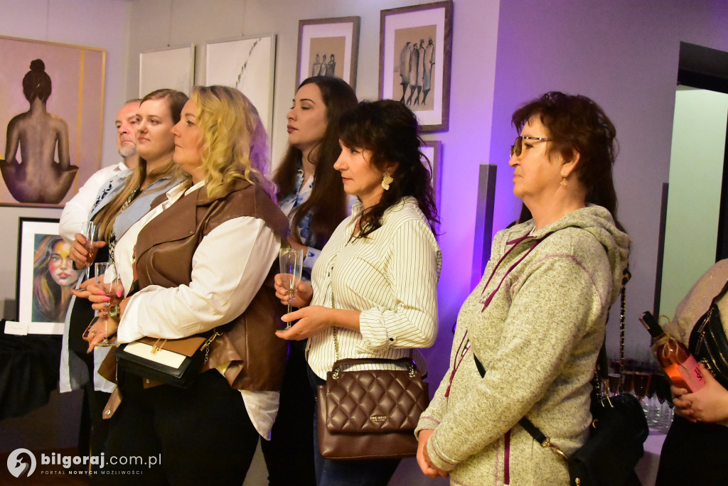 Dwie wizje człowieka: Wernisaż malarstwa Moniki Szabat i Alicji Naklickiej