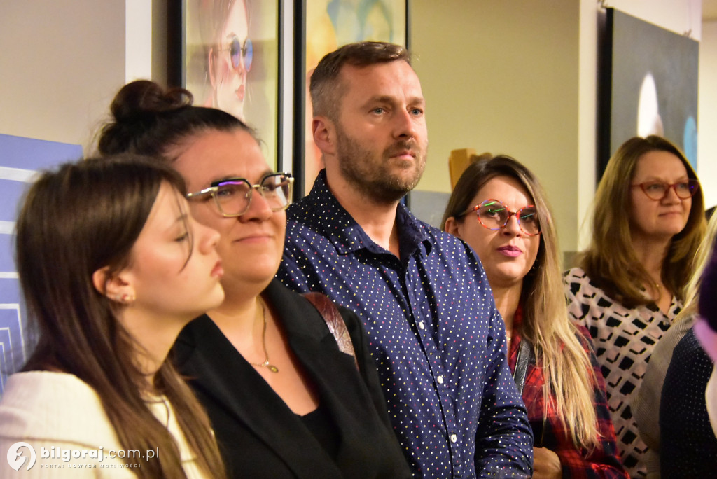 Dwie wizje człowieka: Wernisaż malarstwa Moniki Szabat i Alicji Naklickiej