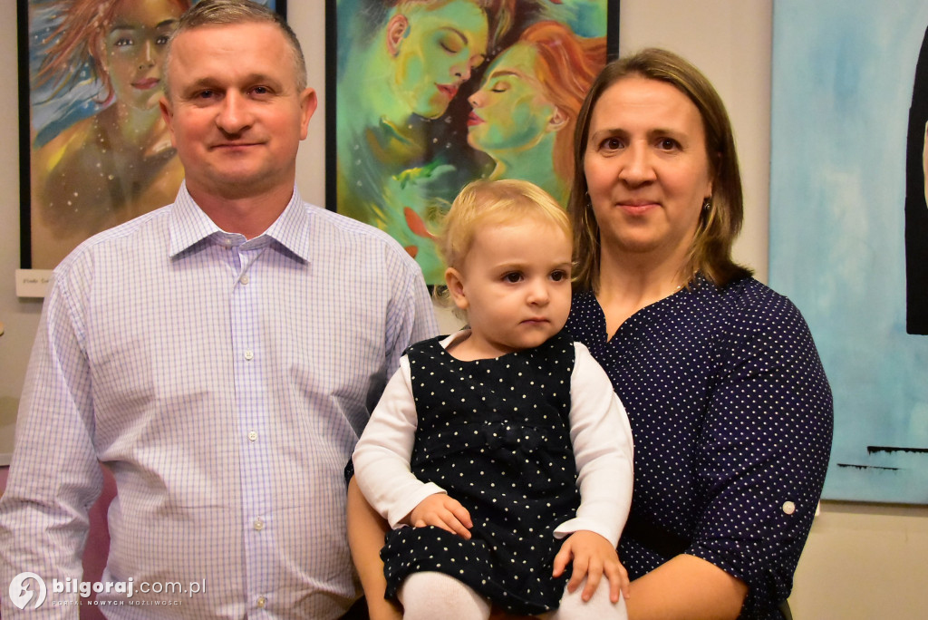 Dwie wizje człowieka: Wernisaż malarstwa Moniki Szabat i Alicji Naklickiej