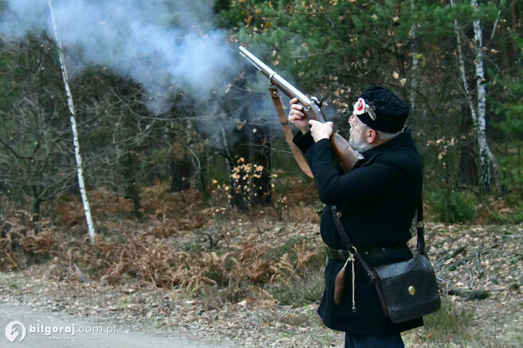 Z Suszki na Ciosmy: IV rajd patriotyczny uczcił pamięć Powstańców Styczniowych