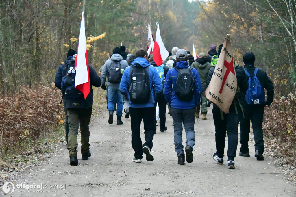 Z Suszki na Ciosmy: IV rajd patriotyczny uczcił pamięć Powstańców Styczniowych
