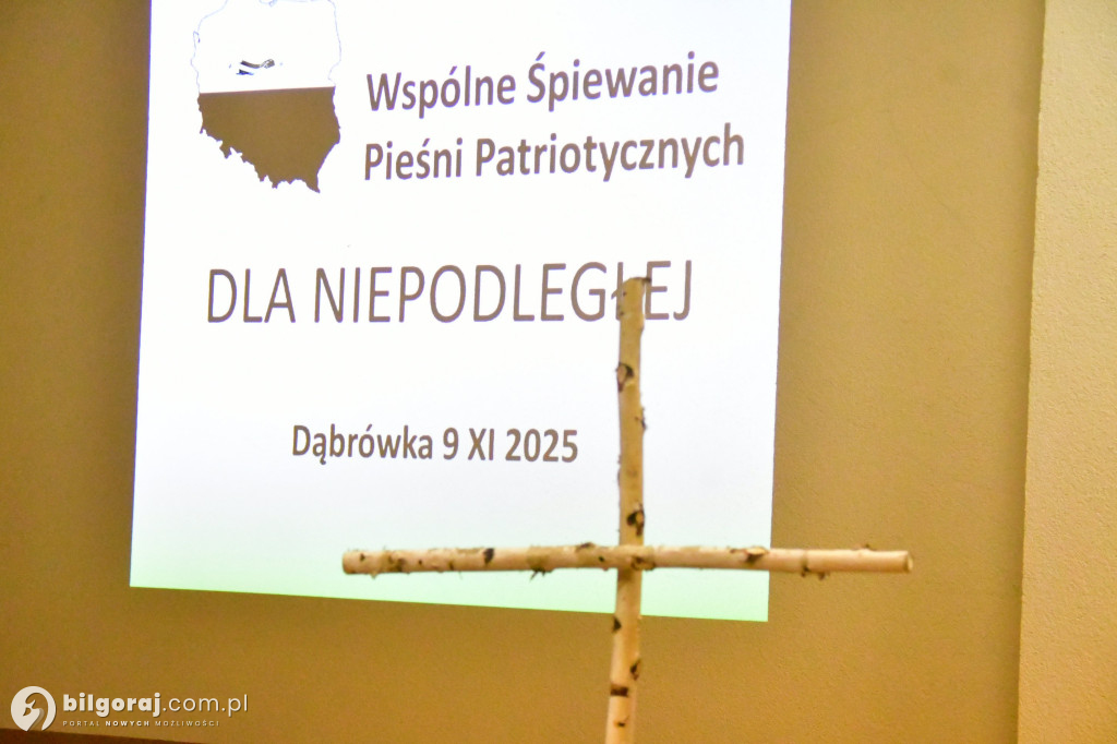 Pieśń łączy pokolenia: Mieszkańcy gm. Potok Górny śpiewali dla Niepodległej