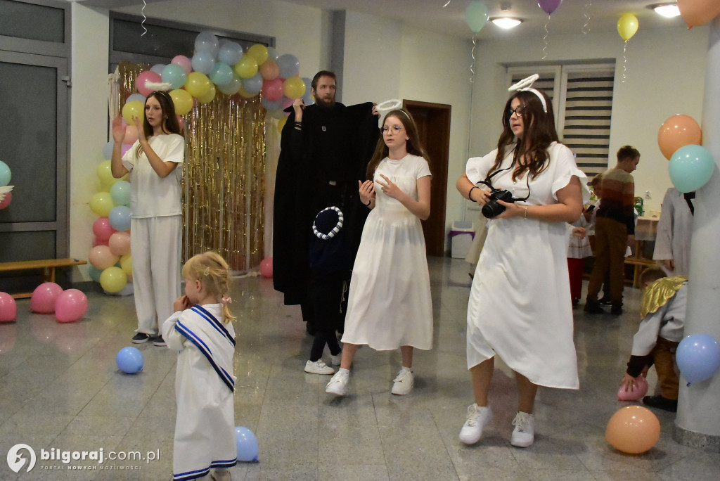 Zabawa, quiz i prezentacje: Bal Wszystkich w Biłgoraju