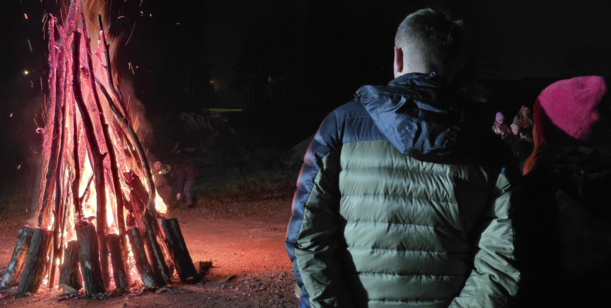 Goraj uczcił 107. rocznicę Odzyskania Niepodległości śpiewem i ogniskiem