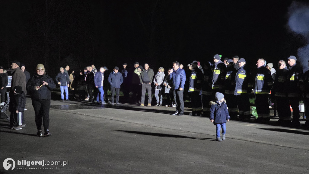 Goraj uczcił 107. rocznicę Odzyskania Niepodległości śpiewem i ogniskiem