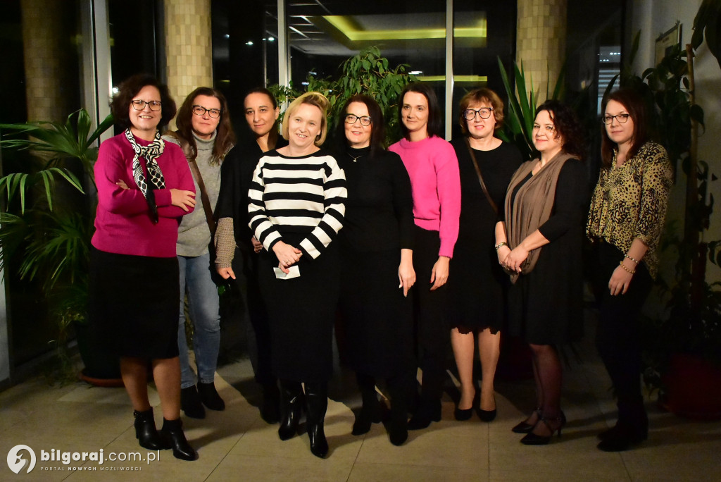 Darmowe foto i teatralne emocje: Teatr Nowy gościł w Biłgoraju