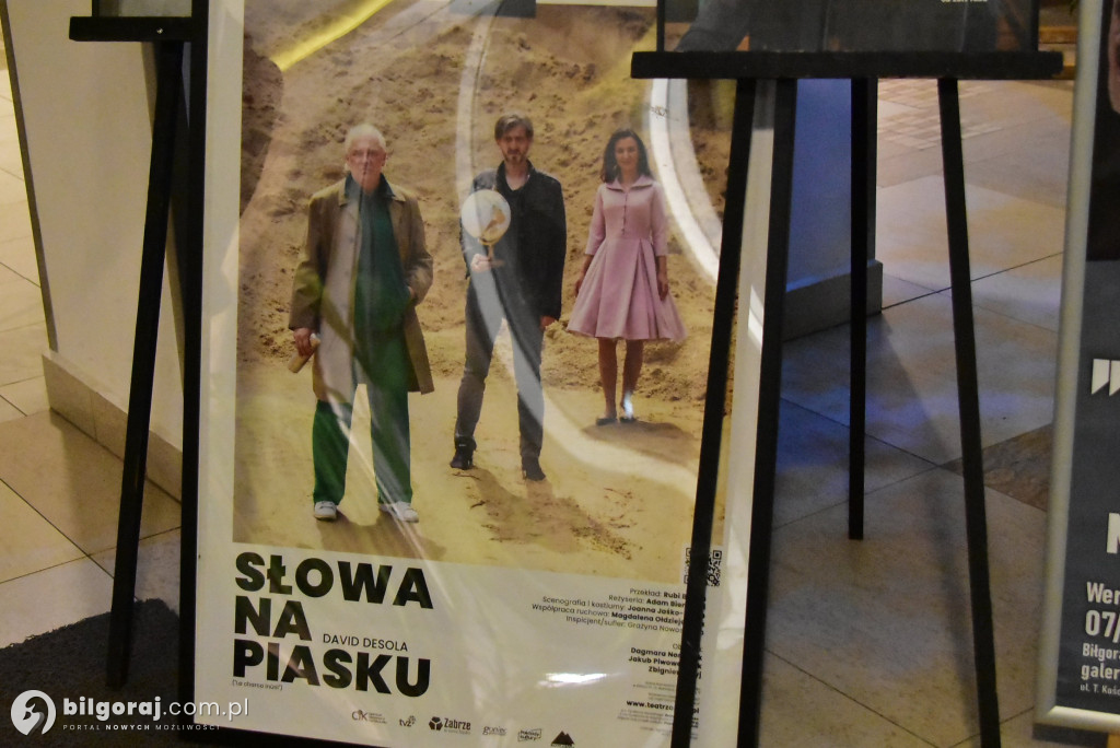 Darmowe foto i teatralne emocje: Teatr Nowy gościł w Biłgoraju