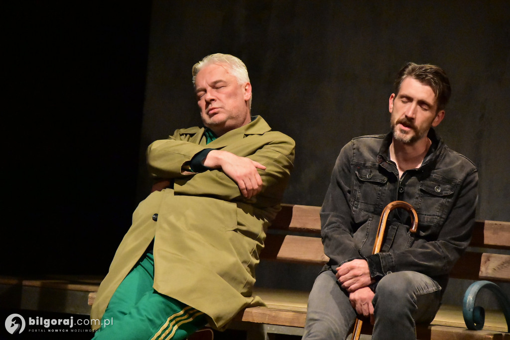 Darmowe foto i teatralne emocje: Teatr Nowy gościł w Biłgoraju