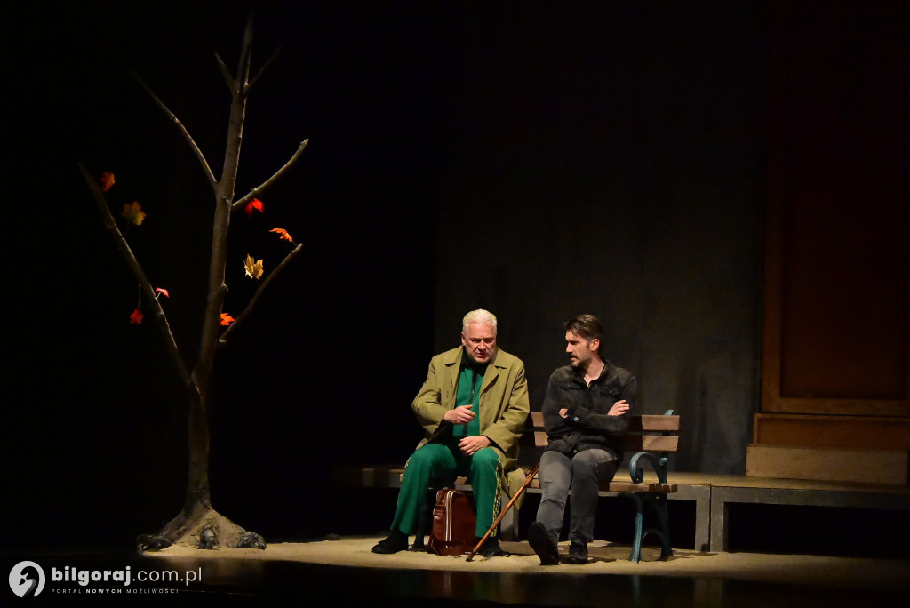 Darmowe foto i teatralne emocje: Teatr Nowy gościł w Biłgoraju