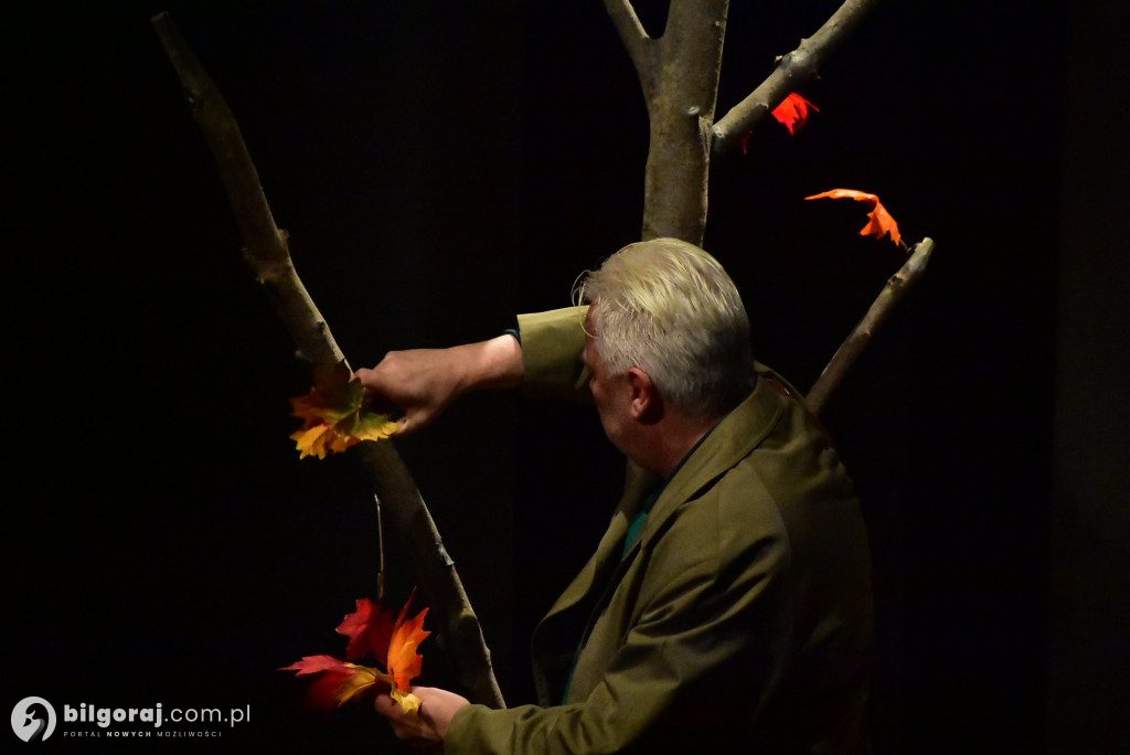 Darmowe foto i teatralne emocje: Teatr Nowy gościł w Biłgoraju