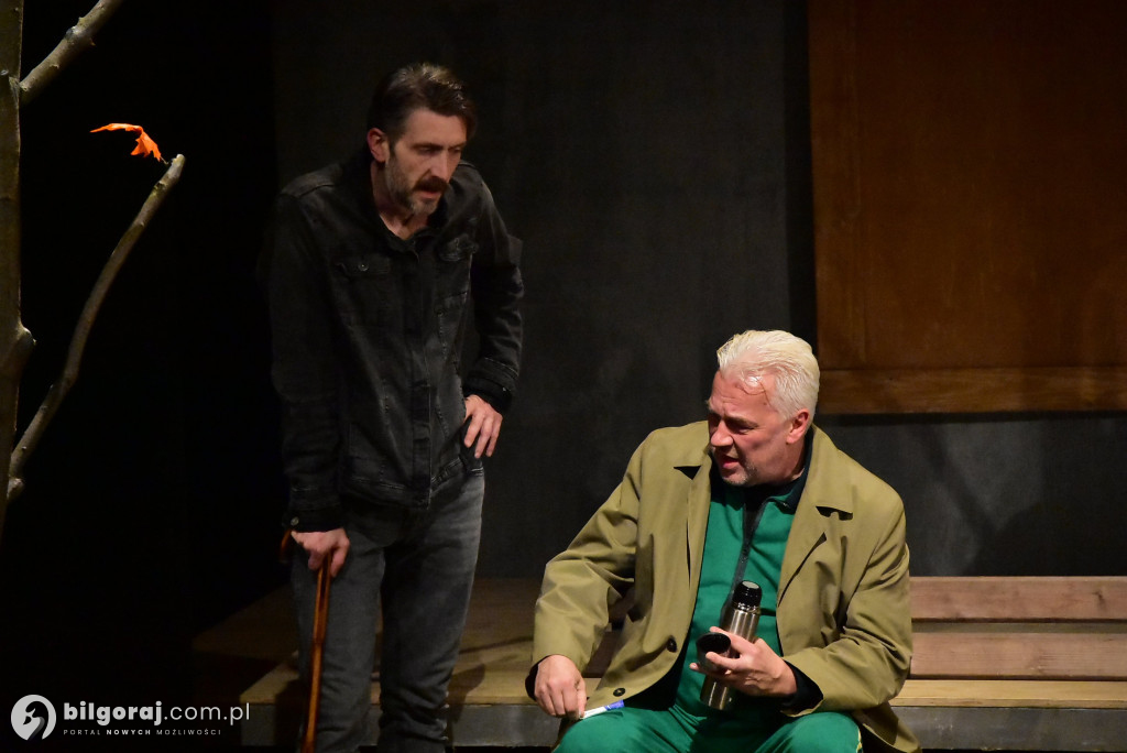 Darmowe foto i teatralne emocje: Teatr Nowy gościł w Biłgoraju