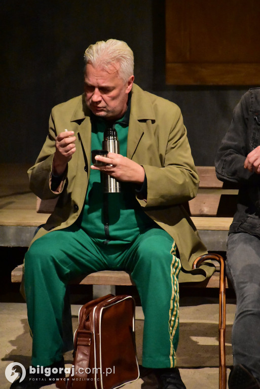 Darmowe foto i teatralne emocje: Teatr Nowy gościł w Biłgoraju