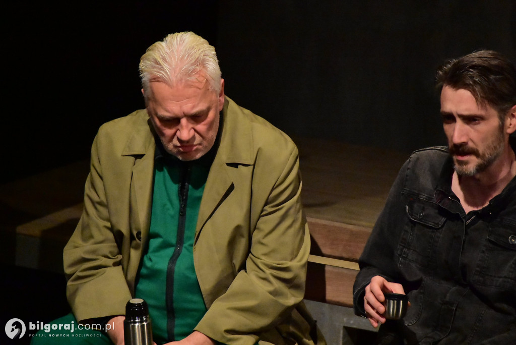 Darmowe foto i teatralne emocje: Teatr Nowy gościł w Biłgoraju