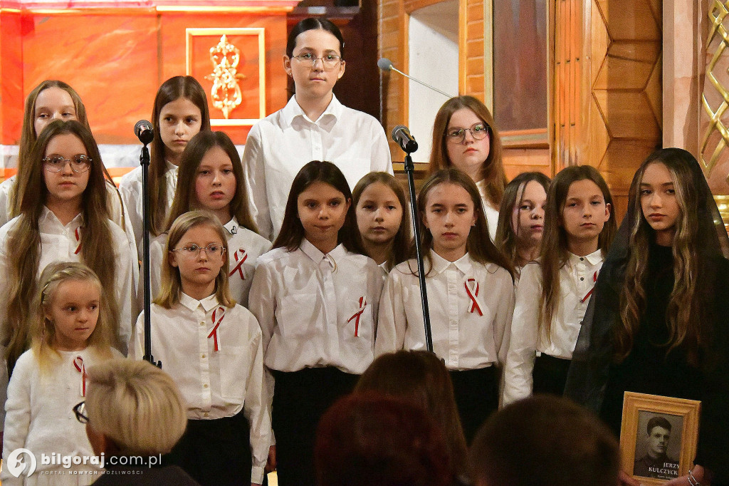 Wieczornica patriotyczna w Majdanie Starym