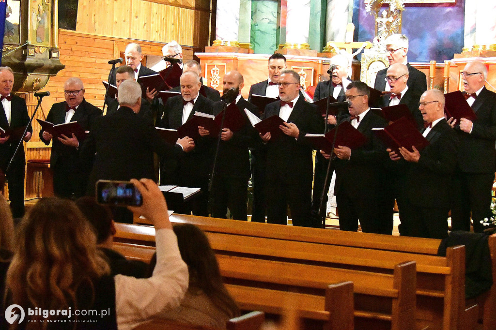 Wieczornica patriotyczna w Majdanie Starym