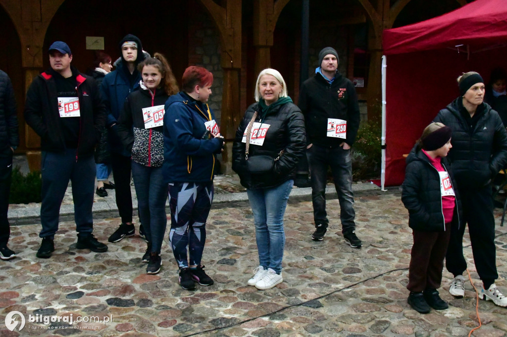 X Biłgorajski Bieg Niepodległości: Z jednej strony hołd, z drugiej – pomoc